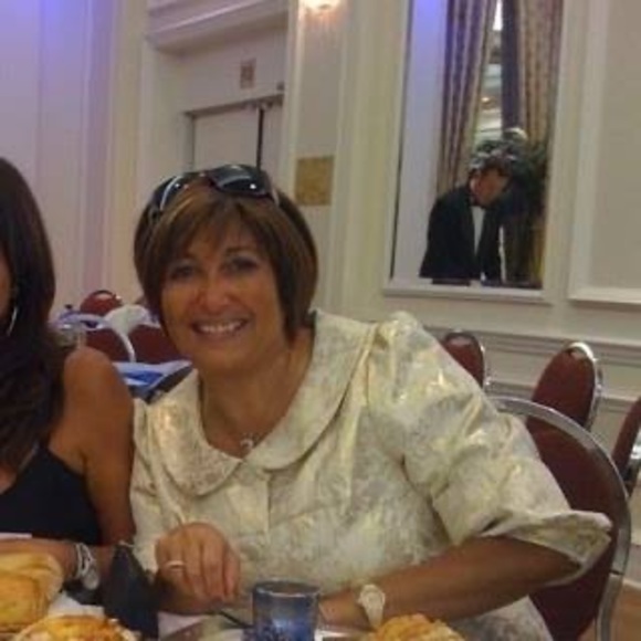 Meet your Posher, Stella - Picture 1 of 1